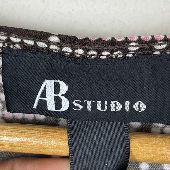 AB Studio Y2K Geometric Print Top Size L Brown 3/4 Sleeve Stretch Made in USA - Picture 5 of 6